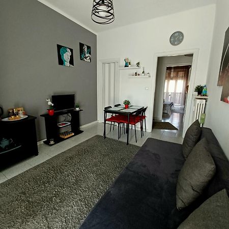 Intero Appartamento Luminoso E Accogliente ! Torino Eksteriør billede